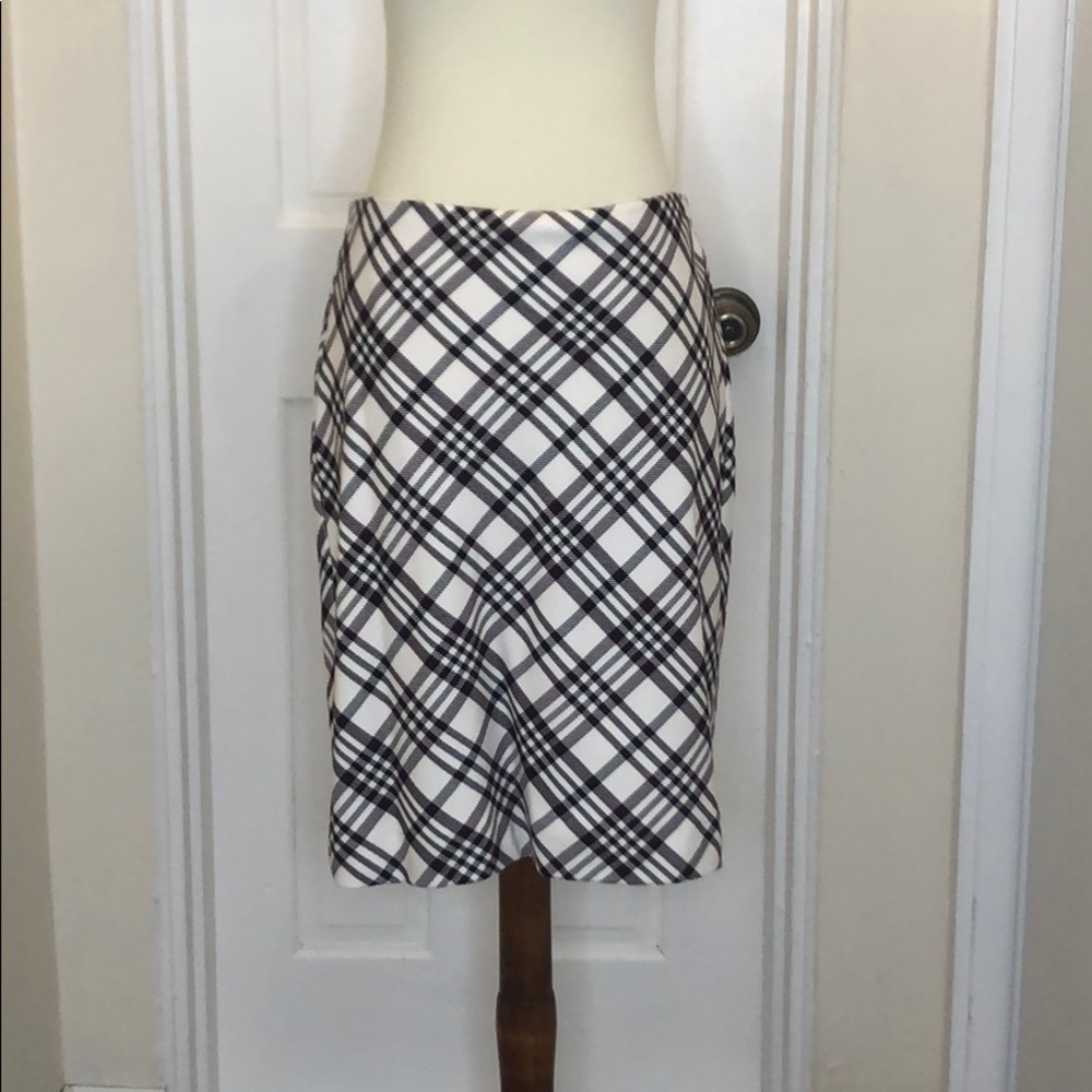 Express off white plaid pencil skirt